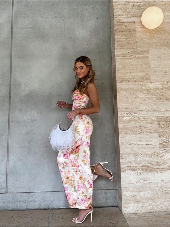josefina ivory floral maxi dress Clothing : Maxi Dresses : 'Josefina' Ivory Floral Maxi Dress